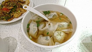 上海弄堂菜肉餛飩 | Shanghai Lane