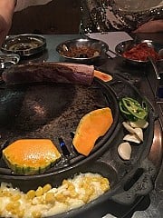 MeokBang Korean BBQ & BAR 炑八韓烤