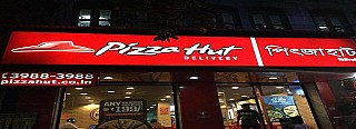 Pizza Hut (Bentinck Street)