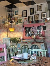 Alice's Tearoom