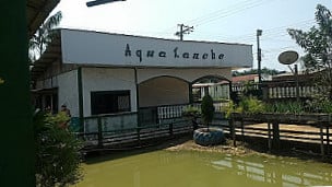 Aqua Lanche
