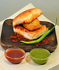 Jay Bhavani Vadapav