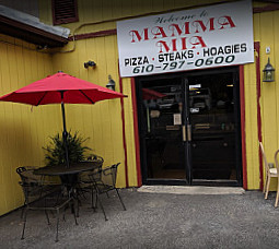 Mamma Mia Pizzeria