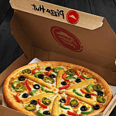 Pizza Hut (Sector 35B)