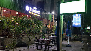 Neo Phoenix Bar Restaurant