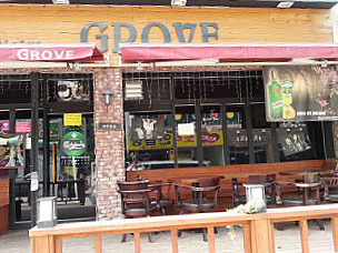 Grove Casual Pub Bistro