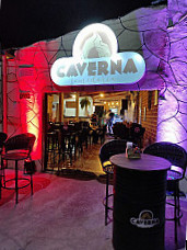 Caverna Comedoria Bar E Restaurante