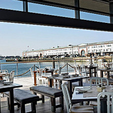 Legal Sea Foods Harborside