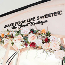 Make Your Life Sweeter The Pop-up Experience