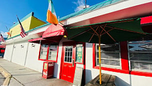 Sally O'brien's Irish Pub