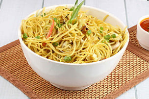 Chinese Hakka Noodles