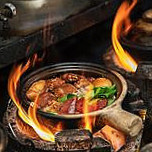 Traditional Claypot Rice Noodle