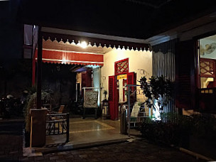 Warung Rindu (bancakan Yuk!