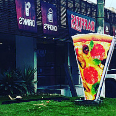Raffitis Pizzaria