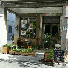 Mottainai Plant-based Whole Food Café