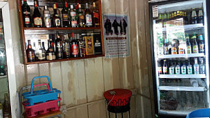 Figures Pub