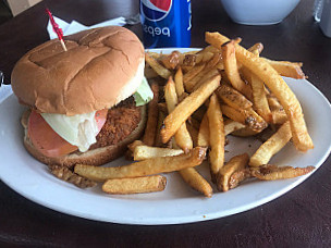 Waubaushene Truck Stop Restaurant