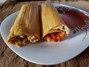 Tamales Menudo Tita