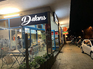 Dilan's Grill Pizzeria
