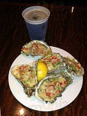 Catch 228 Oyster Grill