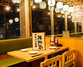 ヤキトリ Jiǔ Chǎng Wǔ Zhōu Wū