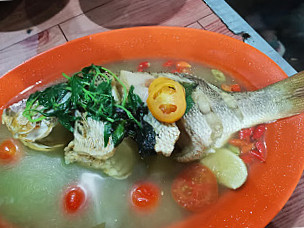 Seafood Tuban Indah.