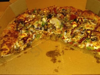Lomato's Pizza