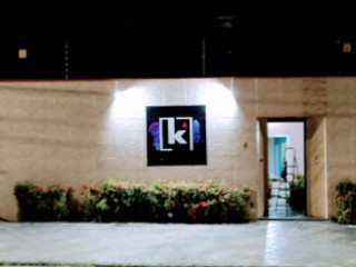 K4 Lounge