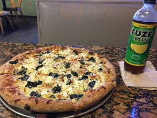 Friend's Pizza
