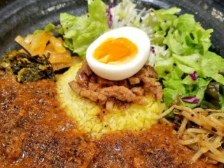 Spicy Curry Roka