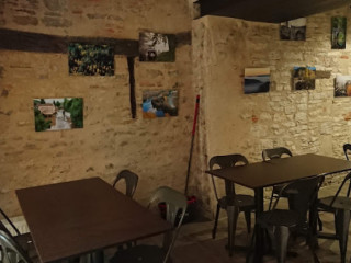 Le Café Des Halles