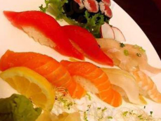 Hikaru Japanese Fusion Sushi