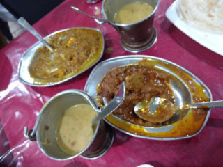 Mirchi Tadka Madrasi Biryani