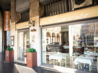 La Lanterna Pizzeria Braceria