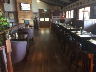 Ollie's Cafe