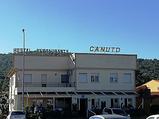 Hostal- Canuto