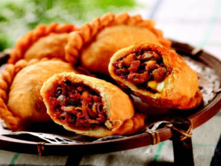 Tip Top Curry Puff (compass One)