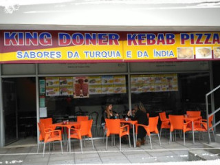 King Doner Kebab Pizzas