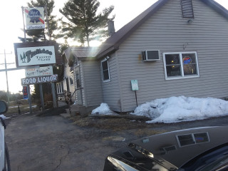 Julie's Trailside Tavern Grill