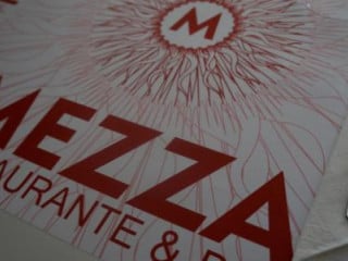 Mezza Restaurante Bar