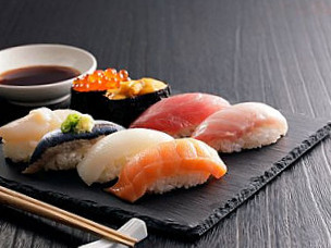 Santo Jiro Sushi (parkes Street)