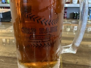 3rd Base Sports Grille