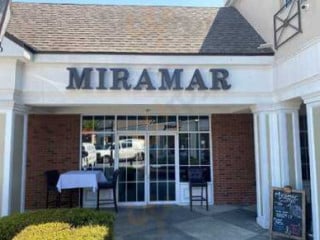 Miramar Raw And Tapas