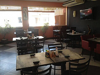 Hanjou Sushi Bar E Restaurante