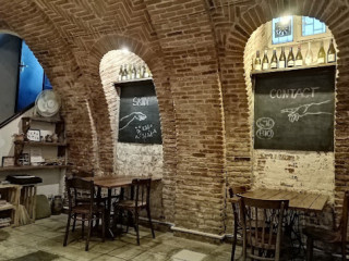 ღvino Underground
