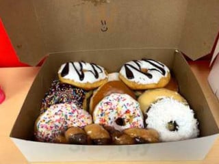 Ms Cheri’s Donuts