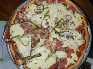 Emanuel Pizza