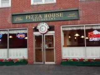 Great Barrington Pizza House