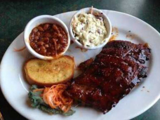 Highlander’s Grill Tavern