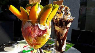 Eis Cafe